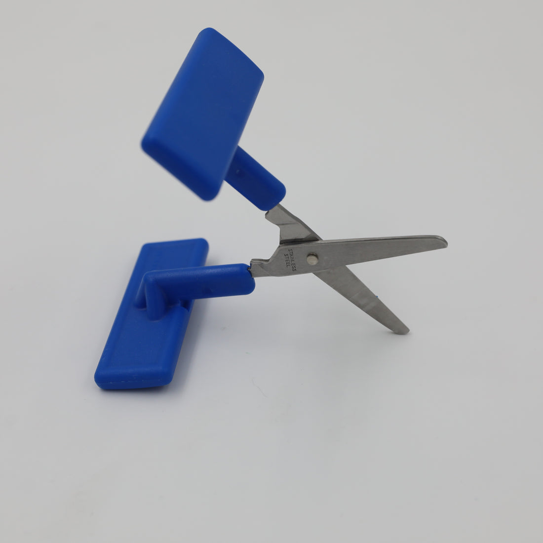 Push Down Table Top Scissors